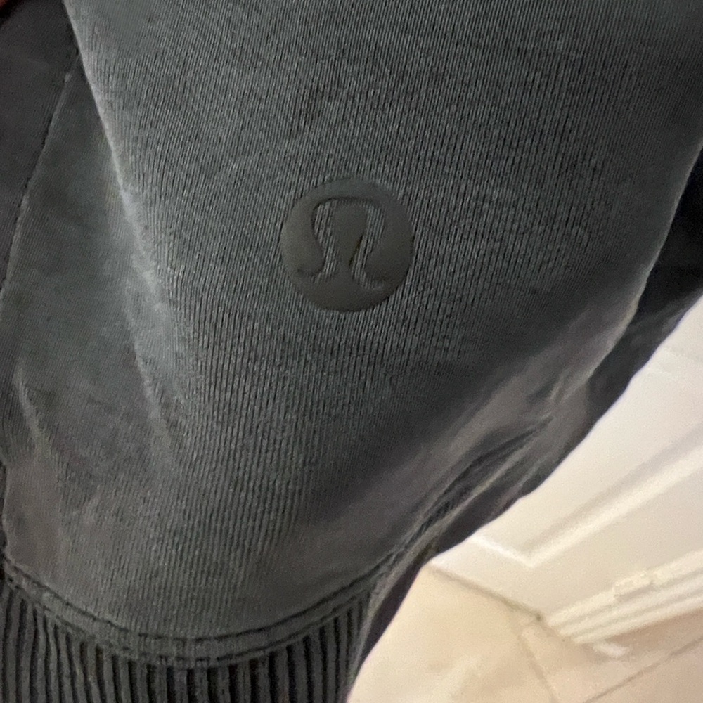 Softstream TurtleNeck Sweater - Picture 7 of 8
